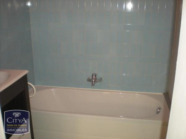 Appartement à louer 2 pièces 42m² Boulogne-sur-Mer (62200)