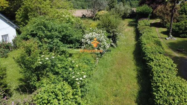 Vente                                                      Terrain
                        
                                         1995 m2                     à Arcizac-Ez-Angles