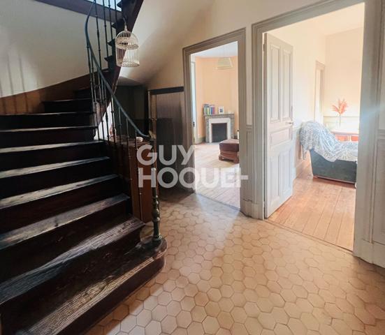 Maison spacieuse à vendre à Toulon-sur-Arroux - 155 000 