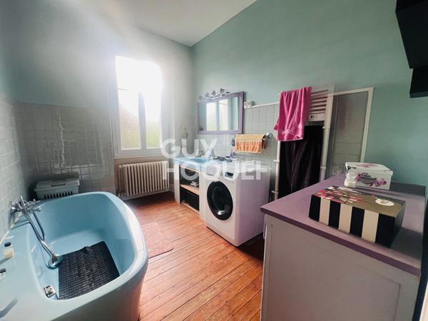 Maison spacieuse à vendre à Toulon-sur-Arroux - 155 000 