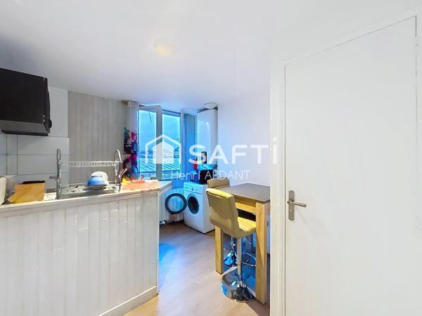 T1 PLEIN CENTRE-VILLE LIMOGES / Excellente rentabilité