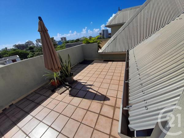 Appartement Duplex à vendre  3 pièces - 90 m2 ST DENIS - 974