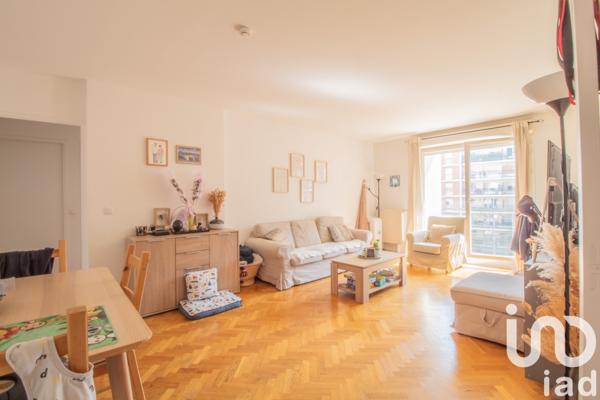Apartment for sale 4 rooms 86 m² Courbevoie