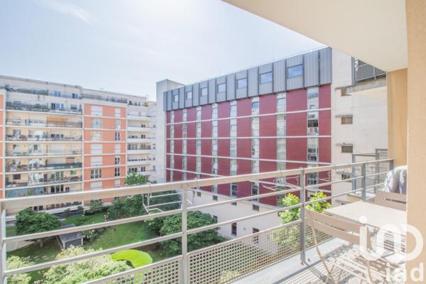 Apartment for sale 4 rooms 86 m² Courbevoie