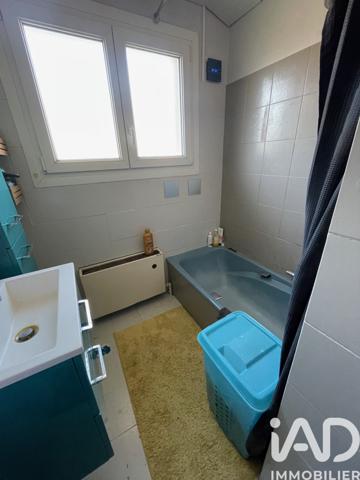 Location maison 4 pièces 86 m² Biesles