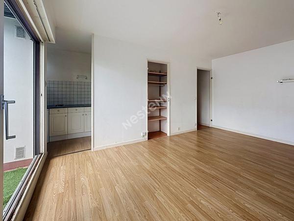 Nantes Tortière - Bords de l'Erdre studio de 29m2 avec  balcon, stationnement, cave