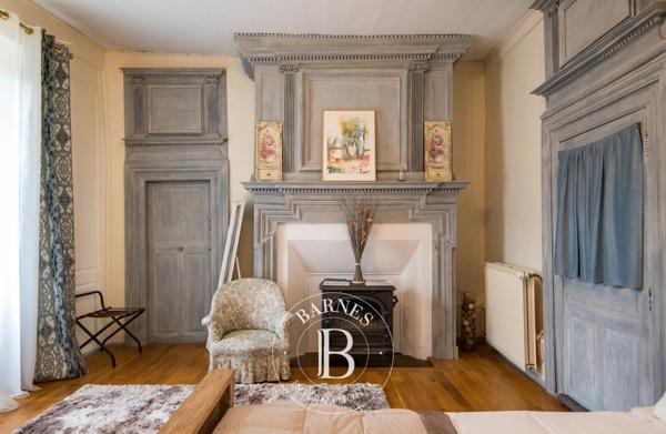 Aurillac, Château 14 Chambres -  1 200 m² à vendre