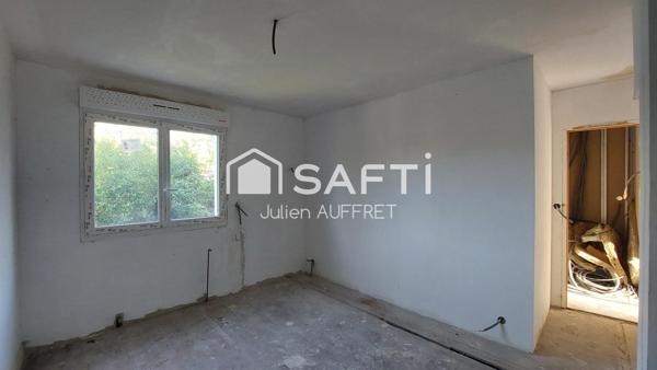 Maison individuelle à finir de rénover