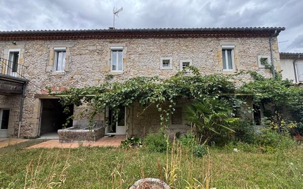 Maison à vendre    3 pièces •  Castres