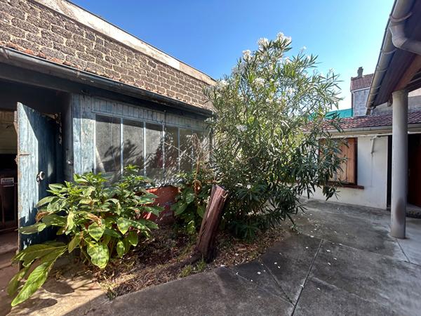 BEZONS _ CENTRE VILLE _Maison 51 m2 et dependence 286 200 € **  - Référence  4520