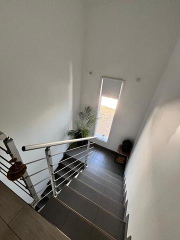Maison 5 chambres, jardin et garage
