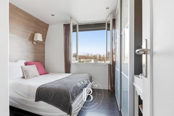 Sceaux, Maison 6 Chambres -  213 m² à vendre