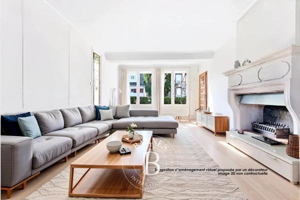 Sceaux, Maison 6 Chambres -  213 m² à vendre