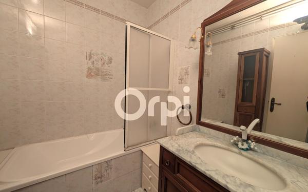 Appartement à vendre    3 pièces • 75 m2 Soissons