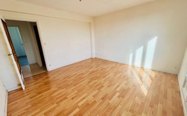 Appartement à vendre    3 pièces • 59 m2 Le Mans