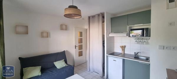 Appartement à louer 1 pièce 18m² Villeneuve-sur-Lot (47300)