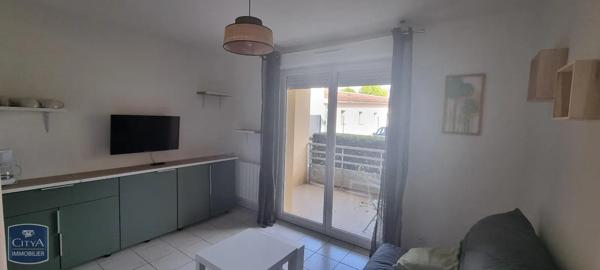 Appartement à louer 1 pièce 18m² Villeneuve-sur-Lot (47300)