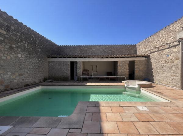 PROCHE CARCASSONNE - MAISON 250 M² - PISCINE - 2 TERRASSES - JARDIN - PARKING PRIVATIF Détails des diagnostics énergétiques