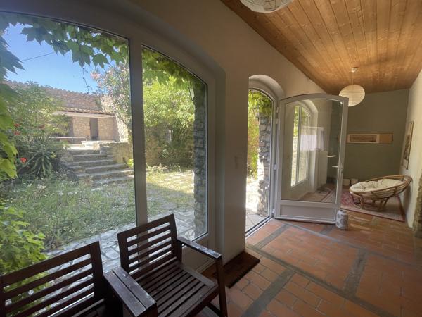 PROCHE CARCASSONNE - MAISON 250 M² - PISCINE - 2 TERRASSES - JARDIN - PARKING PRIVATIF Détails des diagnostics énergétiques