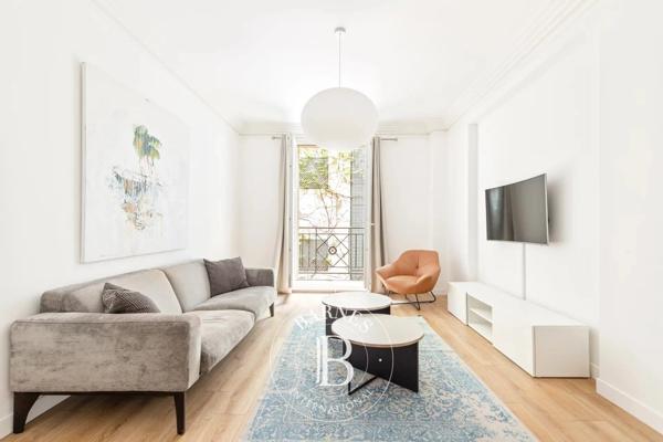 Paris 8ème, Appartement 1 Chambre -  55 m² à vendre