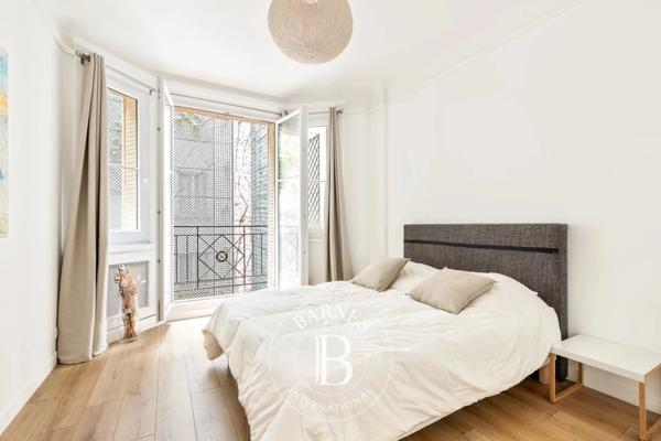 Paris 8ème, Appartement 1 Chambre -  55 m² à vendre