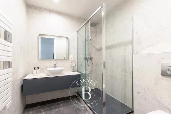 Paris 8ème, Appartement 1 Chambre -  55 m² à vendre