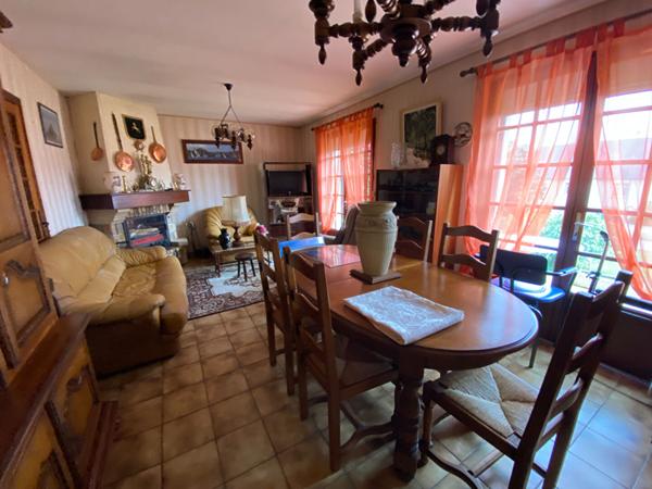 A vendre maison a CAULNES, proche gare et axe RN12 ( RENNES SAINT BRIEUC)