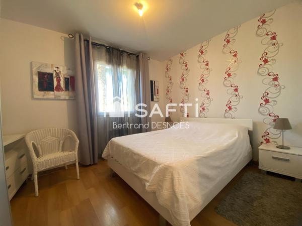 Maison de plain-pied, 3 chambres, quartier calme.