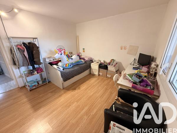 Maison à vendre 6 pièces 116 m² Ailhon