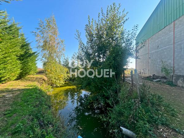 Maison à vendre avec hangars et bergerie à Jouy le Chatel