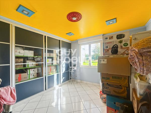 Maison à vendre avec hangars et bergerie à Jouy le Chatel