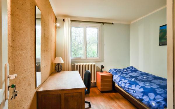 Maison à vendre    6 pièces •  Tassin-la-Demi-Lune