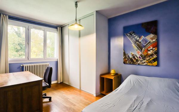 Maison à vendre    6 pièces •  Tassin-la-Demi-Lune