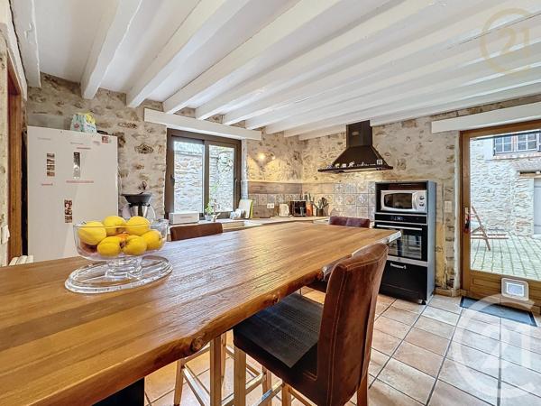 Maison à vendre  11 pièces - 249,09 m2 PRINGY - 77