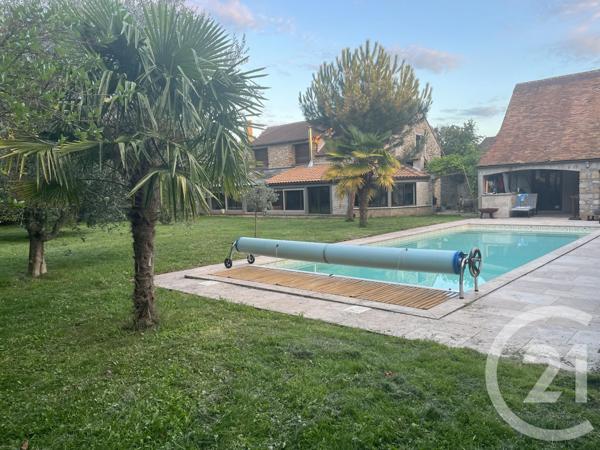 Maison à vendre  11 pièces - 249,09 m2 PRINGY - 77