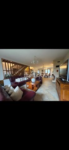 Maison 6 pièces - 155 m²