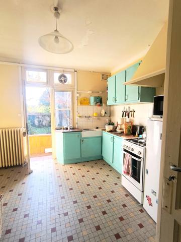 Maison Familiale avec Jardin / Atelier / 2 Parkings • 5 pièces NEVERS (58)