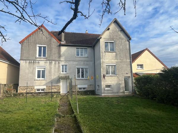 Immeuble Nevers 213 m2, airbnb, proche GARE SNCF, 2h30 PARIS, rentabilite