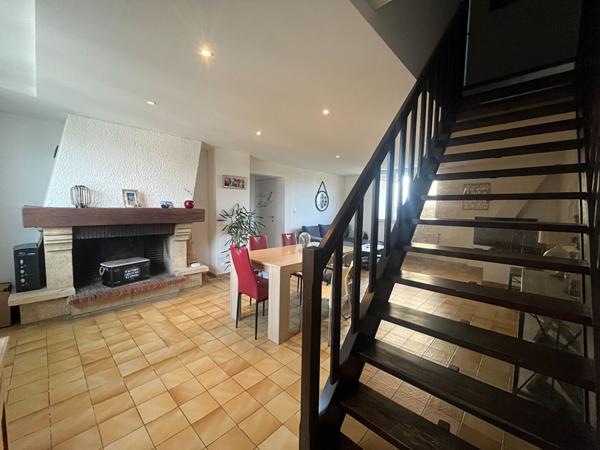 Immeuble Nevers 213 m2, airbnb, proche GARE SNCF, 2h30 PARIS, rentabilite