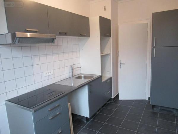 Location - Appartement Cambrai 59400 3 pièces 98 m 2