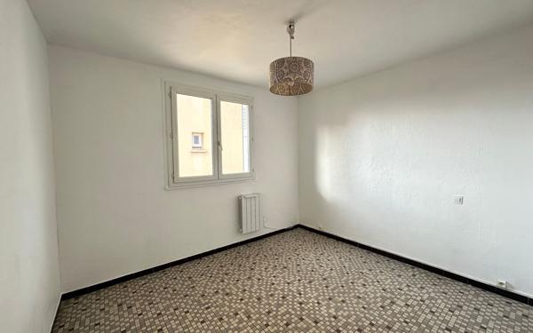 Appartement à louer    4 pièces • 64,93 m2 Nîmes