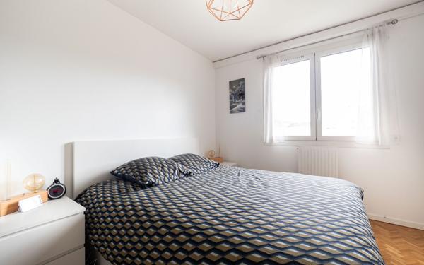 Appartement à vendre    4 pièces • 94 m2 Lyon 7