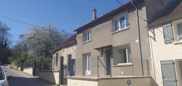 Verneuil (51700) MAISON AVEC GRAND TERRAIN