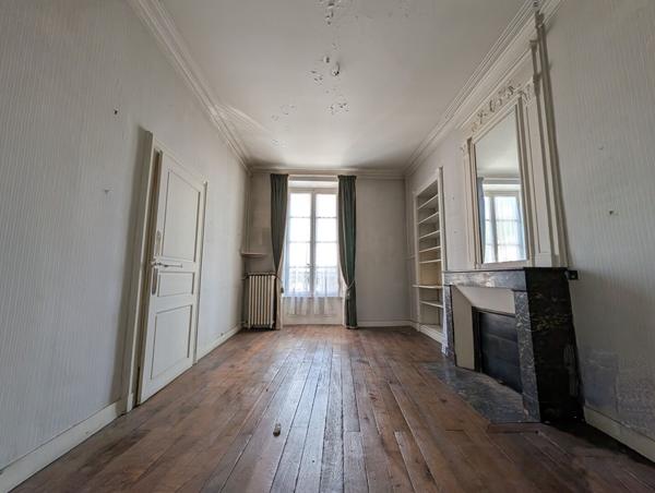 Maison de Maître, Melle 79500