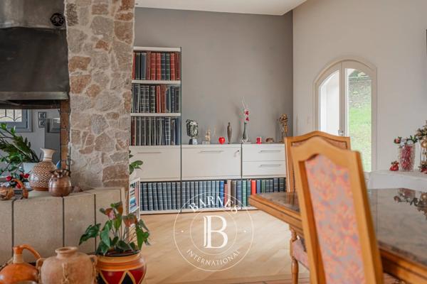 Vienne, Maison 4 Chambres -  237 m² à vendre