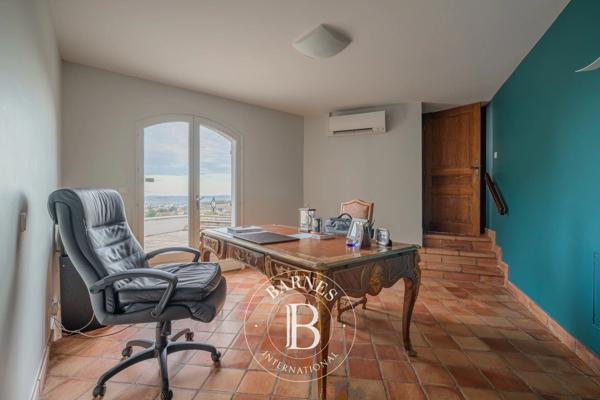 Vienne, Maison 4 Chambres -  237 m² à vendre