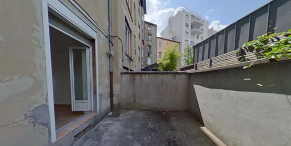 STUDIO A LOUER - VILLEURBANNE Croix-Luizet-Est 36.45 m 2 680 € charges comprises par mois