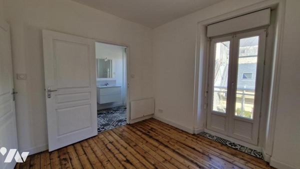 MAISON JOLIEMENT RENOVEE DE 3 CHAMBRES AVEC JARDIN