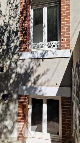 MAISON JOLIEMENT RENOVEE DE 3 CHAMBRES AVEC JARDIN