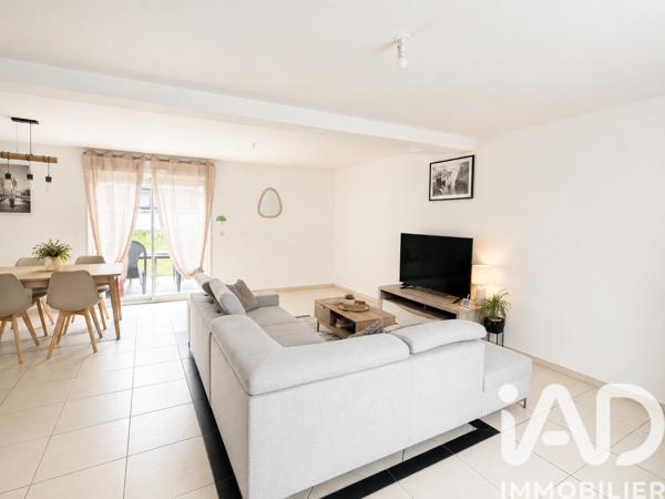 Maison à vendre 5 pièces 132 m² Segré-en-Anjou Bleu